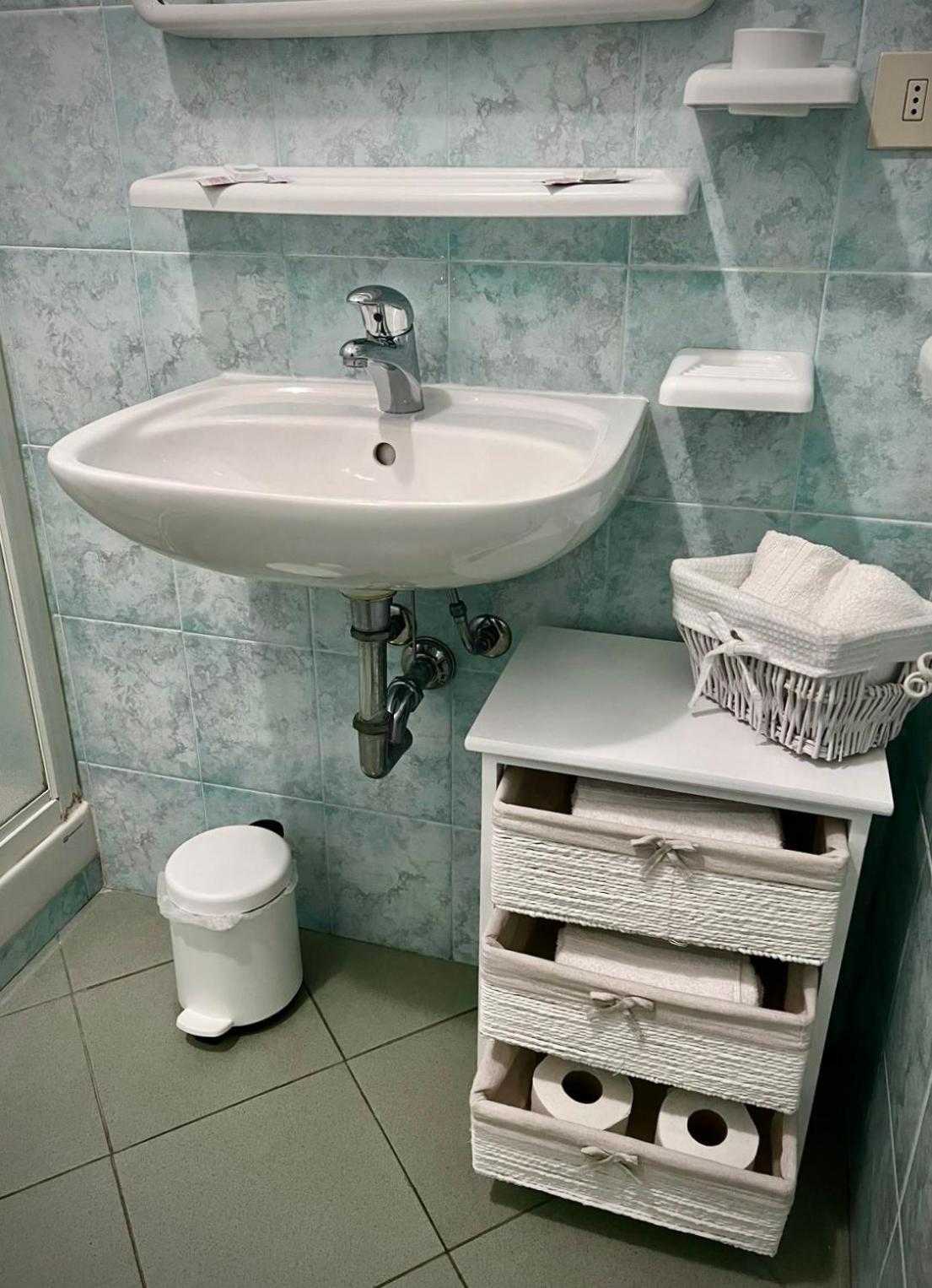Bed&Breakfast Villa Lorena Форте дей Марми Стая снимка