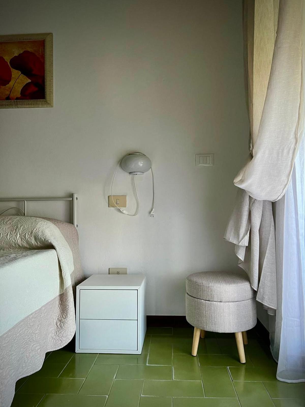 Bed&Breakfast Villa Lorena Форте дей Марми Стая снимка